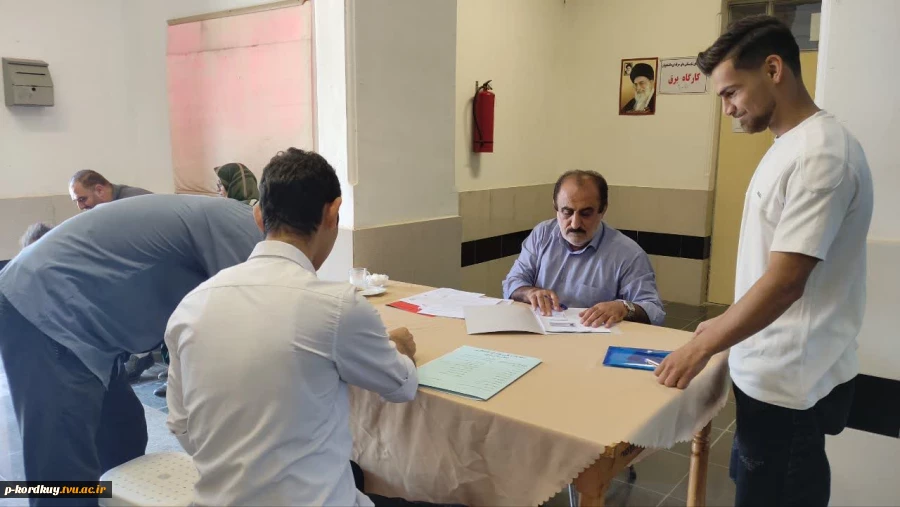 اولین روز برگزاری ثبت نام از دانشجویان جدیدالورود مهر 1404 7