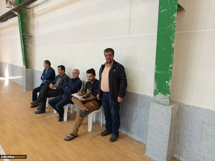 برگزاری مسابقات فوتسال به مناسبت هفته بسیج 5