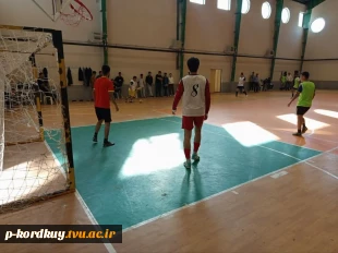 برگزاری مسابقات فوتسال به مناسبت هفته بسیج 7