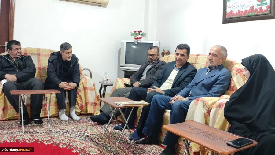 دیدار با مادر شهید قنبر علی فراتی 5