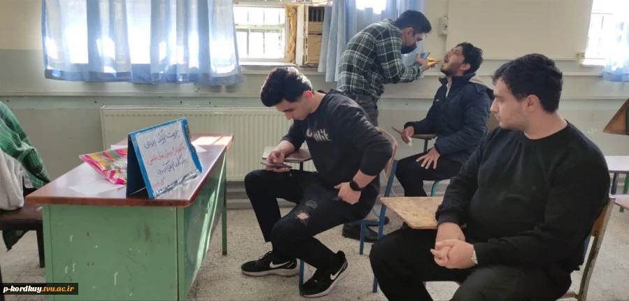 کارگاه آموزشی پیشگیری از بیماری آنفلوانزا به همراه خدمات ویزیت پزشکی، به دانشجویان دانشکده ملی مهارت پسران کردکوی 2