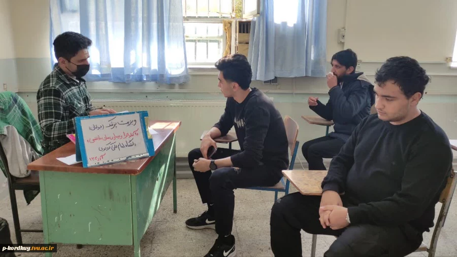 کارگاه آموزشی پیشگیری از بیماری آنفلوانزا به همراه خدمات ویزیت پزشکی، به دانشجویان دانشکده ملی مهارت پسران کردکوی 4