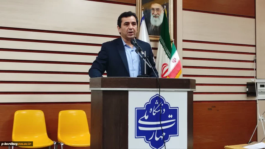 برگزاری همایش روز دانشجو 13