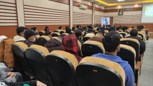 برگزاری همایش روز دانشجو 14