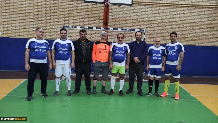 برگزاری مسابقات فوتسال کارکنان 6